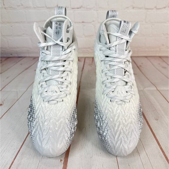 Under Armour Spotlight Clone 3.0 MC Football Cleats Mens Size 8.5 (3026334-100) - Picture 6 of 10